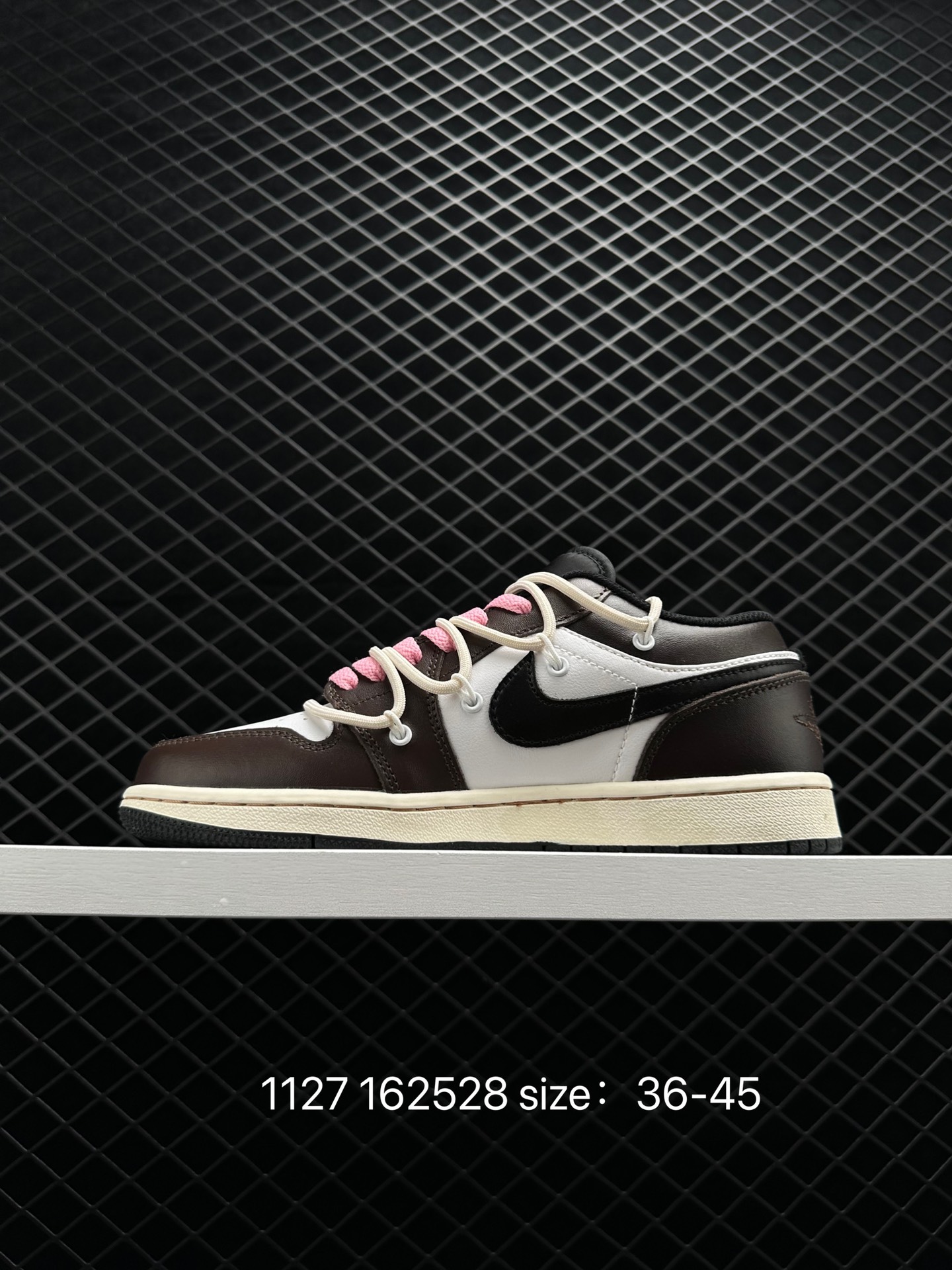 Nike Air Jordan 1 Low AJ1